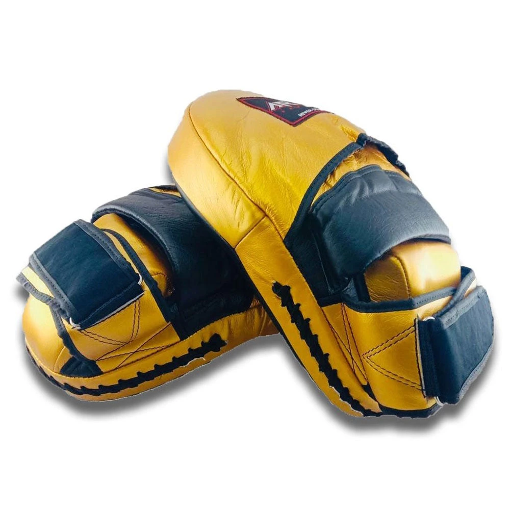 Muay Thai Arwut Focus Mittys Hybrid 8 Muay Thai Arwut Focus Mittys Hybrid
