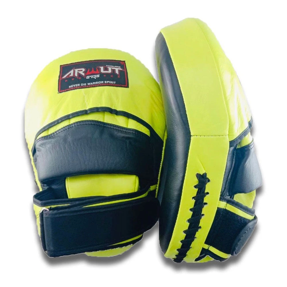 Muay Thai Arwut Focus Mittys Hybrid 22 Muay Thai Arwut Focus Mittys Hybrid
