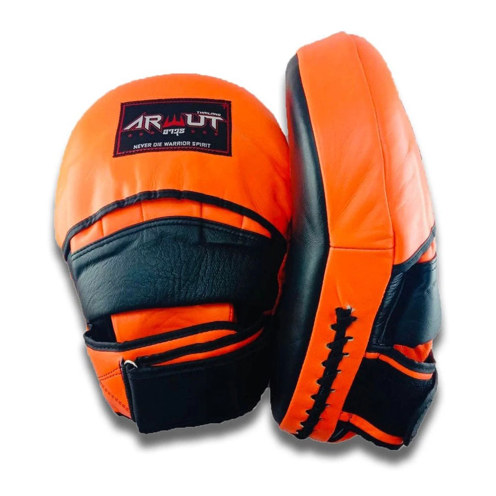 Muay Thai Arwut Focus Mittys Hybrid 26 Muay Thai Arwut Focus Mittys Hybrid