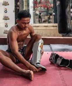 Arwut "Metallic" Muay Thai Shin Guards 34 Arwut