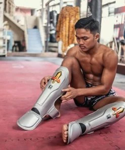 Arwut "Metallic" Muay Thai Shin Guards 33 Arwut
