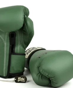 Fairtex Package 1: F-Day Gloves + Shin Guards + Gear Bag + Hand Wraps