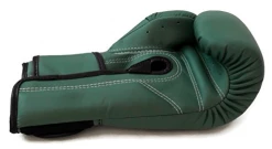 Fairtex Package 1: F-Day Gloves + Shin Guards + Gear Bag + Hand Wraps 15 Fairtex Package 1: F-Day Gloves + Shin Guards + Gear Bag + Hand Wraps